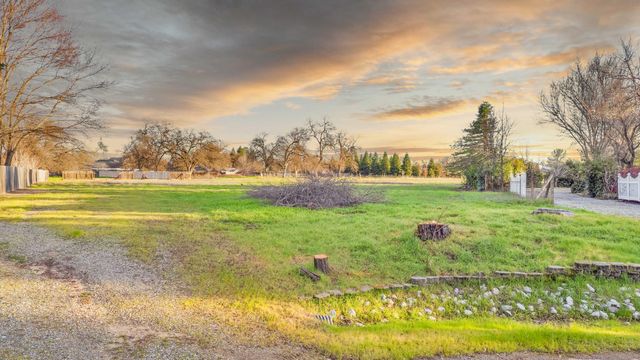 Wagonette Way, Palo Cedro, CA 96073