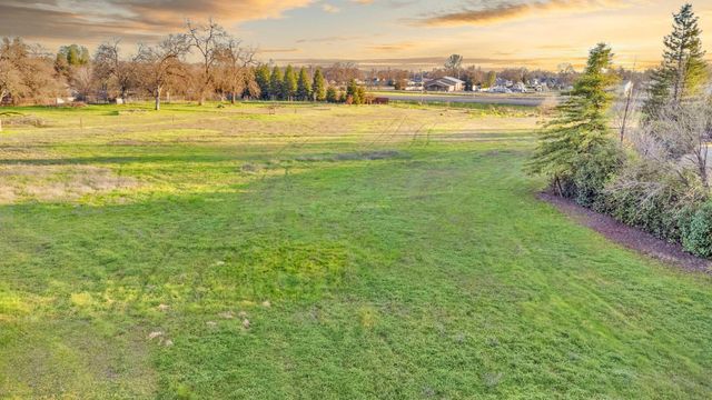 Wagonette Way, Palo Cedro, CA 96073