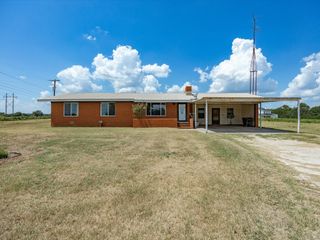 8144 State Highway 59 S S, Bowie, TX 76230
