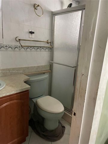 2210 NW 175th St, Miami Gardens, FL 33056