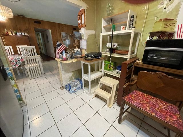 2210 NW 175th St, Miami Gardens, FL 33056