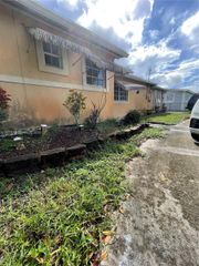 2210 NW 175th St, Miami Gardens, FL 33056