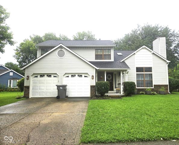 6391 Crimson Circle East Drive, Indianapolis, IN 46227