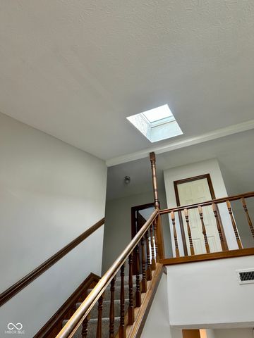 6391 Crimson Circle East Drive, Indianapolis, IN 46227