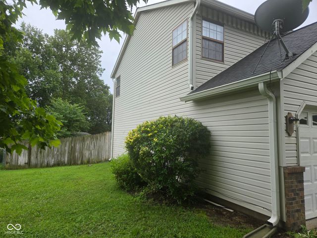 6391 Crimson Circle East Drive, Indianapolis, IN 46227