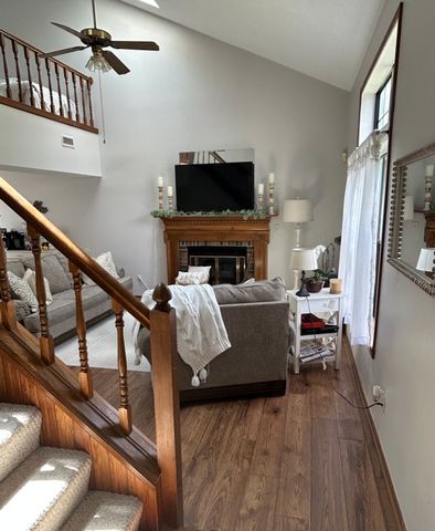 6391 Crimson Circle East Drive, Indianapolis, IN 46227