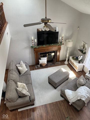 6391 Crimson Circle East Drive, Indianapolis, IN 46227