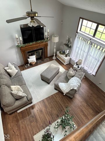 6391 Crimson Circle East Drive, Indianapolis, IN 46227