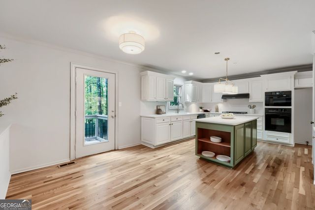 2119 Wilshire Drive SW, Marietta, GA 30064