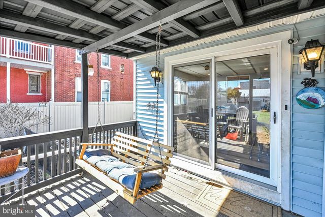 108 S COLLEGE ST, Myerstown, PA 17067