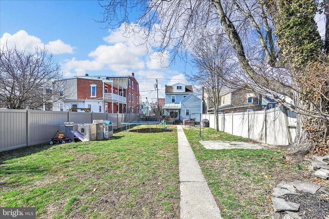 108 S COLLEGE ST, Myerstown, PA 17067