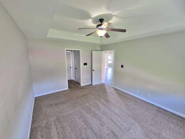 1085 Castlerock Dr, Clarksville, TN 37042