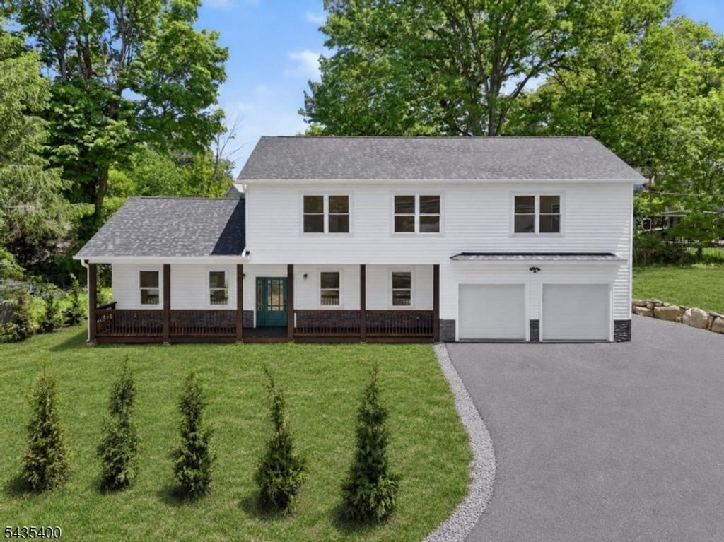 35 Stanhope Rd, Sparta Twp., NJ 07871