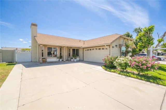 135 Bold Venture, Perris, CA 92571