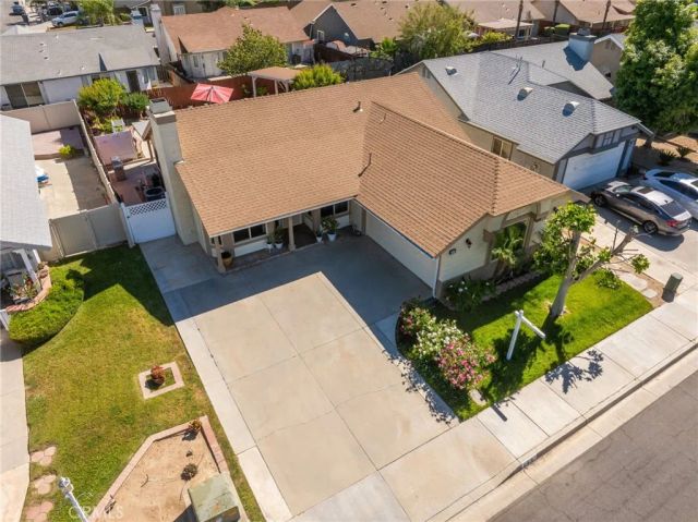 135 Bold Venture, Perris, CA 92571