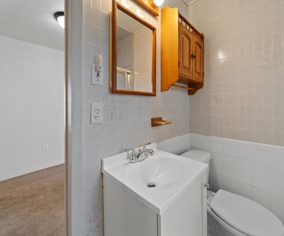 21208 Poinciana Street, Southfield City, MI 48033