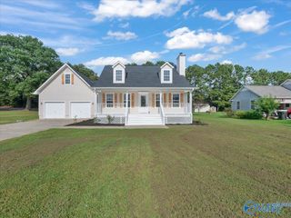 205 City Park Road, New Hope, AL 35760