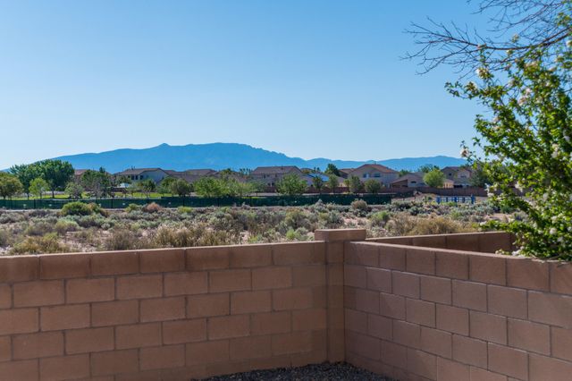 3540 Clear Creek Road NE, Rio Rancho, NM 87144