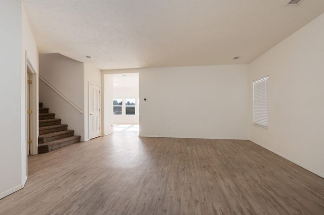 3540 Clear Creek Road NE, Rio Rancho, NM 87144