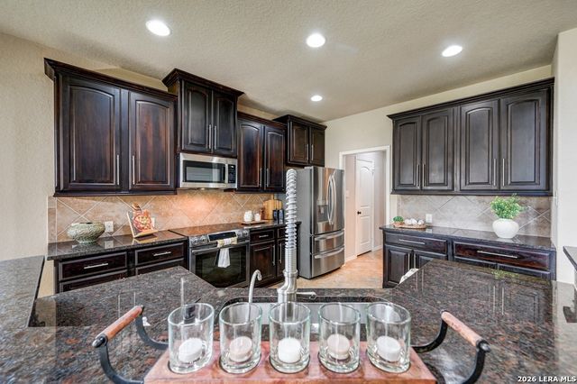 2965 Saddlehorn, Seguin, TX 78155