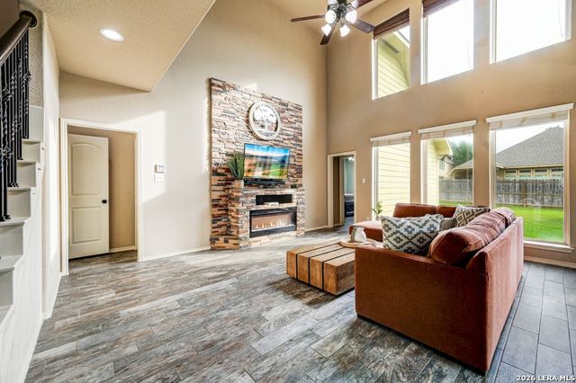 2965 Saddlehorn, Seguin, TX 78155