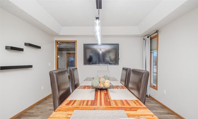 1401 NW Cedarwood Drive, Ankeny, IA 50023