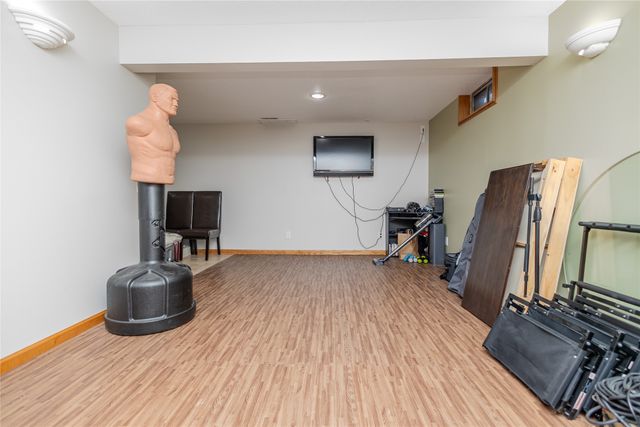 1401 NW Cedarwood Drive, Ankeny, IA 50023