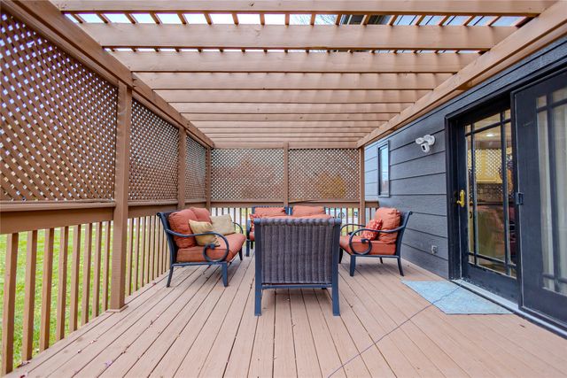 1401 NW Cedarwood Drive, Ankeny, IA 50023