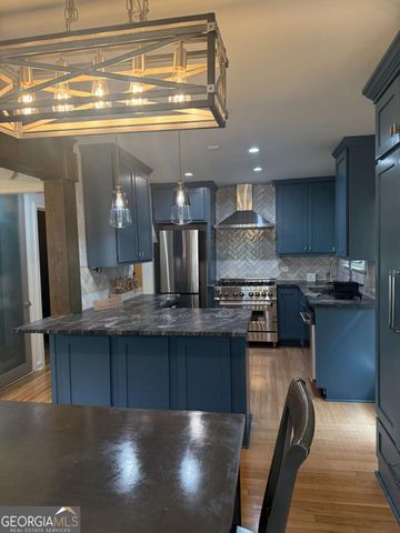 1973 W Lakeside Drive, Decatur, GA 30032