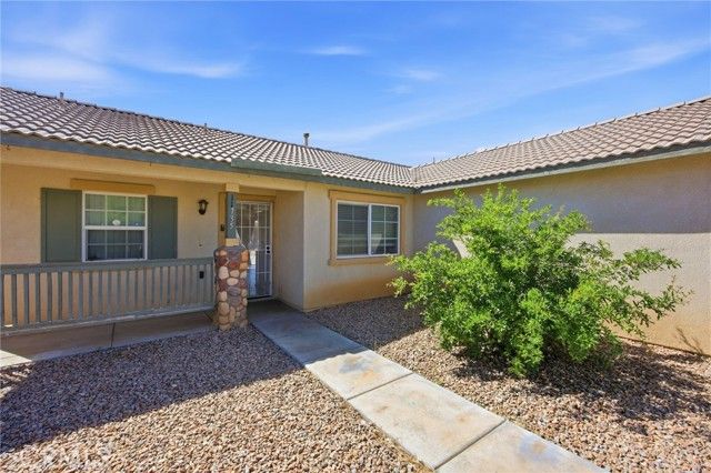 11735 Star, Adelanto, CA 92301