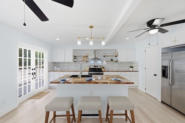 680 W 46Th St, Jacksonville, FL 32208