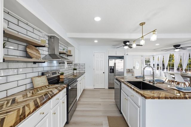 680 W 46Th St, Jacksonville, FL 32208