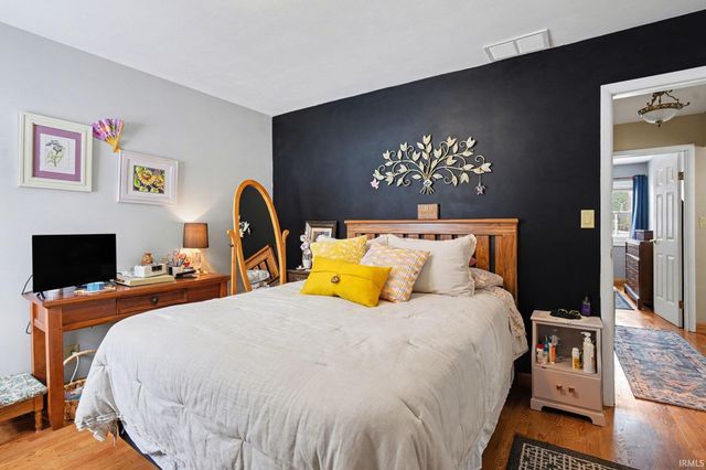 29453 River Shore Estate, Elkhart, IN 46516