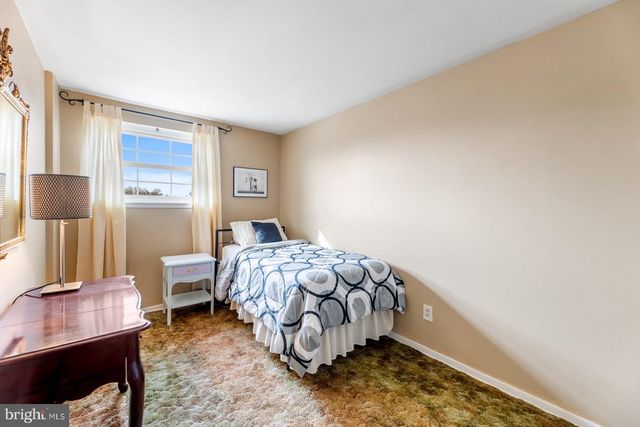 3602 ESSEX LN, Philadelphia, PA 19114