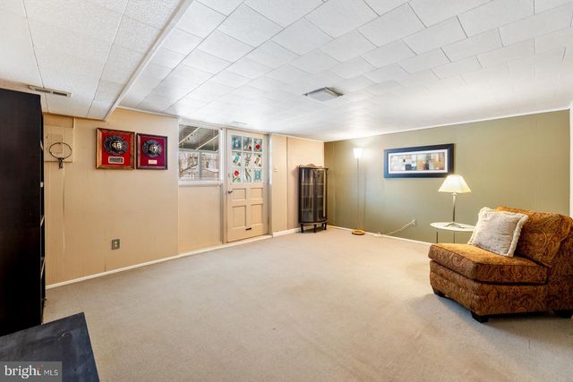 3602 ESSEX LN, Philadelphia, PA 19114