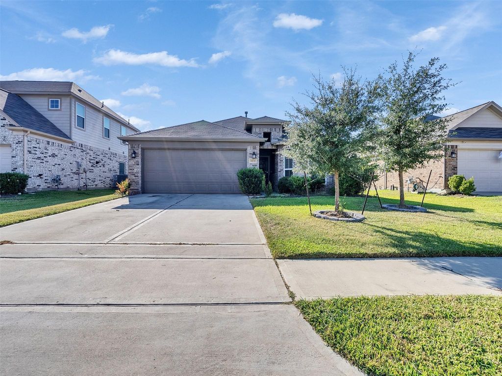 14711 Lark Sky Way, Cypress, TX 77429