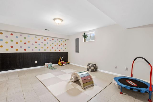 2657 Arran Quay Terrace, Valparaiso, IN 46385