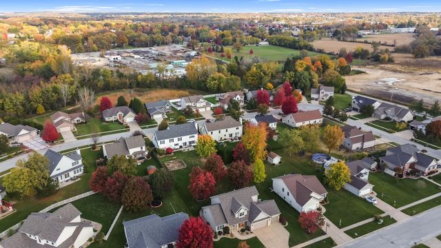 2657 Arran Quay Terrace, Valparaiso, IN 46385