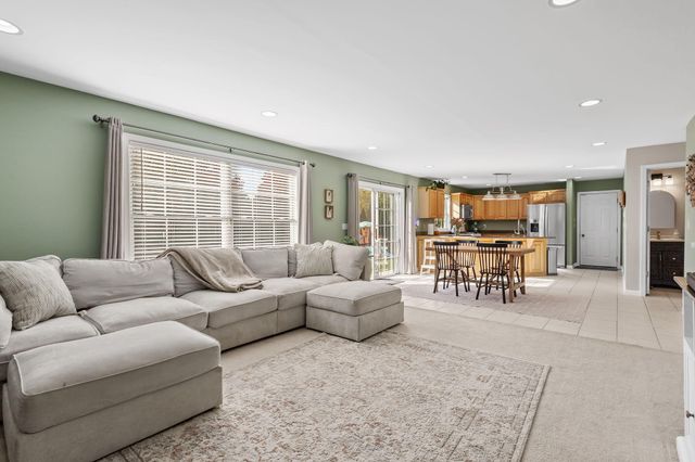 2657 Arran Quay Terrace, Valparaiso, IN 46385