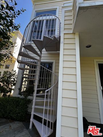 2357 Brookshire Lane, Los Angeles, CA 90077