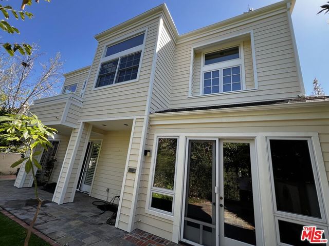 2357 Brookshire Lane, Los Angeles, CA 90077