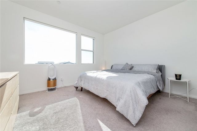 128 Keeper, Irvine, CA 92618