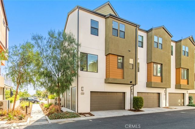 128 Keeper, Irvine, CA 92618