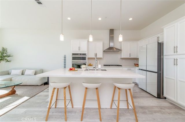 128 Keeper, Irvine, CA 92618