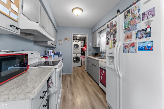 231 Hopkins Road, Indianapolis, IN 46229