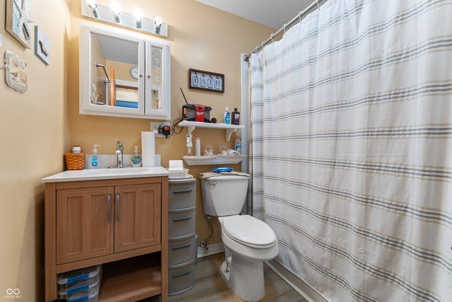 231 Hopkins Road, Indianapolis, IN 46229