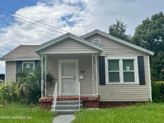 1473 W 10TH Street, Jacksonville, FL 32209