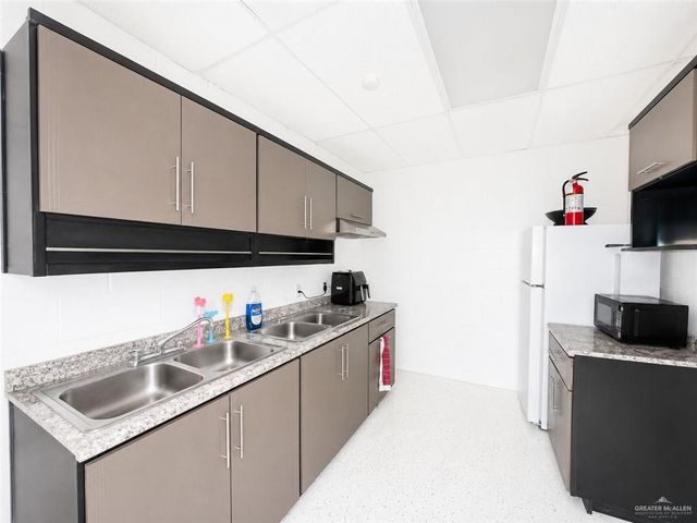 1820 Perkins Avenue, Mission, TX 78572