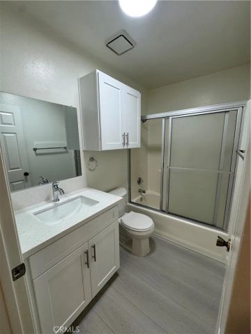525 Concord Street 108, Glendale, CA 91203