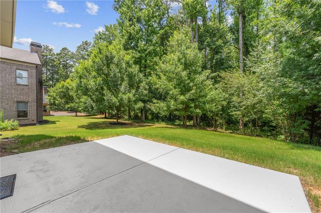 3760 Kentwood Court, Suwanee, GA 30024